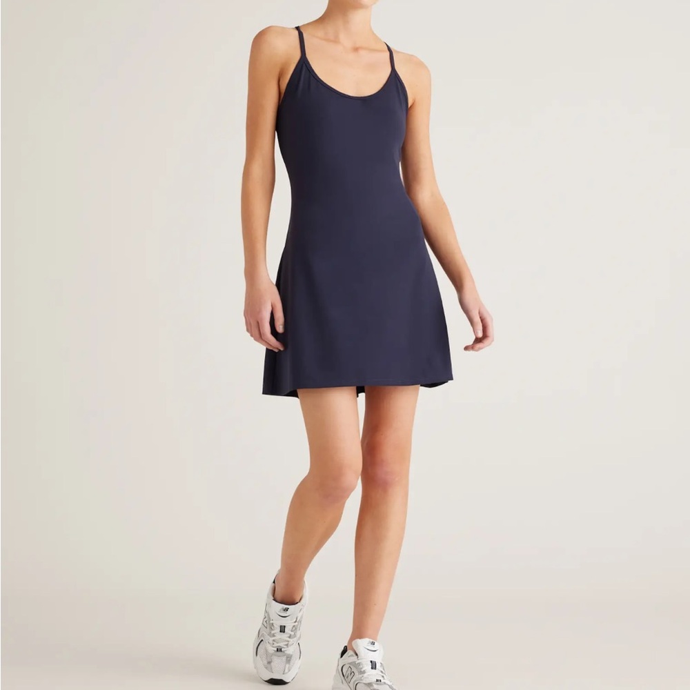 NWT Quince Ultra-Form Active Dress, Navy Sz M